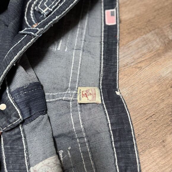 True Religion JOEY SUPER T Jean Cut Off Shorts Womens Sz 40 Flap Pockets NWT - Picture 6 of 10